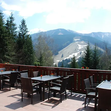 Rozsutec Resort 3*