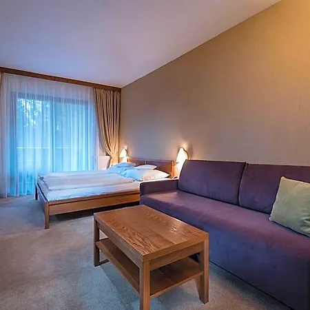 Rozsutec 3*