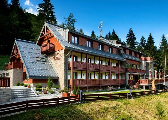 Rozsutec Üdülőközpont 3*